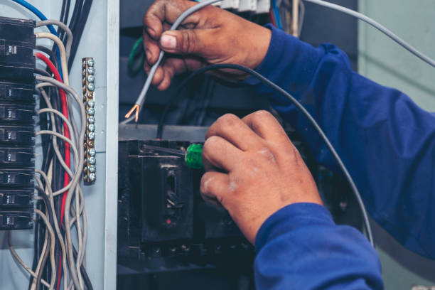 Best Best Electricians Near Me  in Evansdale, IA